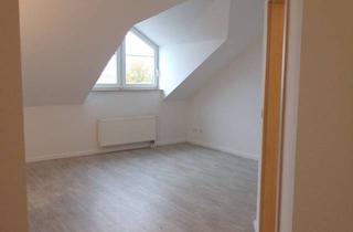 Wohnung mieten in Am Steiner Kreuz 34-36, 68647 Biblis, Dachwohnung ruhige Lage mit zwei Zimmern in Biblis - Nordheim