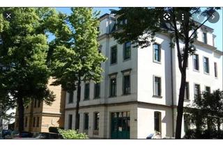 Wohnung mieten in Bünaustraße 53, 01159 Löbtau-Süd, Helle 2 Raum DG-Südwohnung mit Tageslichtbad und EBK