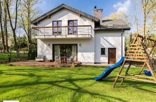 Einfamilienhaus kaufen in 41469 Neuss, Provi frei Einfamilienhaus mit Einliegerwohnung mit Garage in 41469 Neuss -