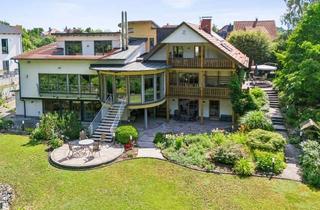 Villa kaufen in 90562 Heroldsberg, Exklusive Villa mit vielseitigem Nutzungspotenzial