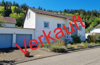 Einfamilienhaus kaufen in 78532 Tuttlingen, Großzügiges Einfamilienhaus mit 4 Garagen - Provisionsfrei - Ideal für große Familien