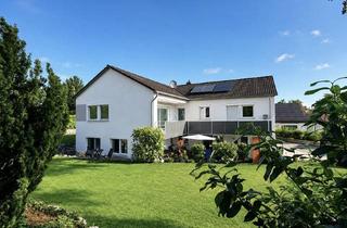 Haus kaufen in Schenk-Konrad-Weg, 88273 Fronreute, Energetisch saniertes Haus mit ELW - Begehrte Aussichtslage Blitzenreute - 1046m² Eckgrundstück