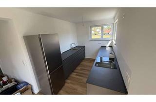 Haus mieten in Schorenweg, 87700 Volkratshofen, Freistehende Neubau-Wohnung (Erstbezug) | KfW55 | Überdachte Loggia | Blick ins Grüne