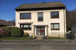 Wohnung mieten in 42899 Remscheid, Renovierte 4-Zimmer-Wohnung mit Balkon in RS-Lüttringhausen -von privat-