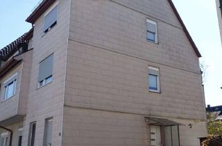 Haus kaufen in Goethestraße 31, 75217 Birkenfeld, Viel Platz in Birkenfeld: Saniertes Doppelhaus mit neun Zimmern