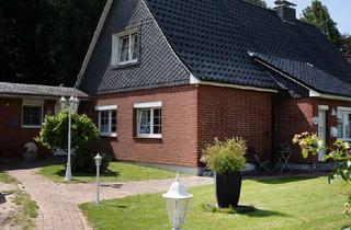 Haus kaufen in Uhlenbusch 23, 22962 Siek, DHH für Liebhaber mit Waldgrundstück