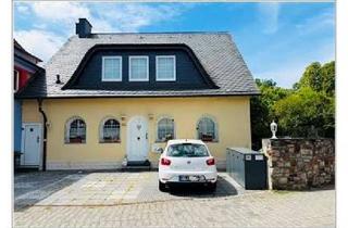 Einfamilienhaus kaufen in 65239 Hochheim, Mondänes Einfamilienhaus mit Klimaanlage und einer riesigen Terrasse, sucht SIE in Hochheim !!!