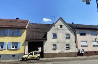 Immobilie kaufen in 76297 Stutensee, Zentrale Lage - Hauptstraße Blankenloch,Baugrundstück 575 m² mit Abrisshaus und Nebengebäude