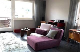 Wohnung kaufen in 75175 Pforzheim, Pforzheim - Großzügige Zwei-Zimmer-Wohnung mit 2 Balkonen in PF Südoststadt