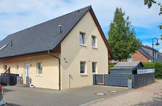 Doppelhaushälfte kaufen in 23858 Reinfeld, Reinfeld (Holstein) - Doppelhaushälfte OHNE PROVISION