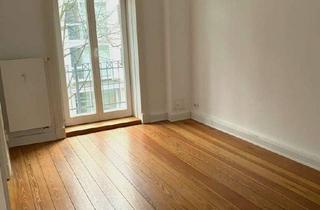Wohnung kaufen in Hebbelstraße 14, 22085 Uhlenhorst, 2-3 ZKB Altbauperle in bester Lage auf der Uhlenhorst mit 2 Balkonen!