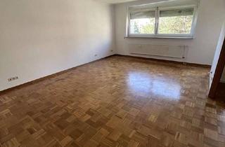 Wohnung mieten in 30657 Sahlkamp, Frisch renovierte 75 m²-Wohnung mit Balkon, Aufzug & EBK in Hannover-Bothfeld-Vahrenheide