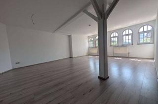 Wohnung mieten in 72461 Albstadt, Großzügige Wohnung über den Dächern von Albstadt mit tollem Schnitt in ehemaliger Textilfabrik