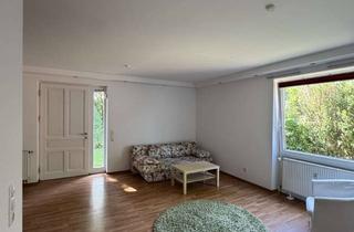 Wohnung mieten in 22397 Lemsahl-Mellingstedt, Maisonette mit eigenem Eingang, eigenem Garten und zwei Bädern in Lemsahl-Mellingstedt