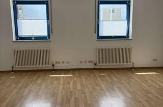 Wohnung mieten in Taubacher Straße 1a, 92286 Rieden, Zuhause mit viel Platz in Rieden