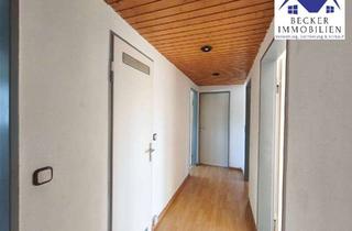 Wohnung mieten in Dürerstr. 12, 38300 Wolfenbüttel, 3-Zimmer Dachgeschosswohnung - Nach Sanierung