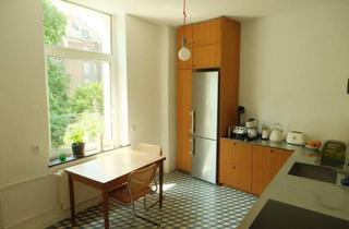 Wohnung mieten in 51065 Mülheim, Lichtdurchfluteter Altbau-Traum mit 3 Zimmern in Köln-Mülheim - Befristet bis 31.03.2027