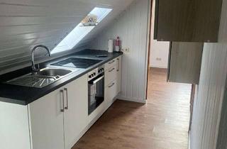 Wohnung mieten in Achtungstraße 15, 74072 Heilbronn, Gepflegte 2-Zimmer-DG-Wohnung in Heilbronn Stadtmitte
