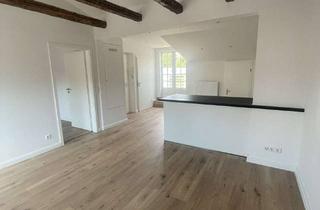 Wohnung mieten in Obereiderstraße 13, 24768 Rendsburg, Modernes Wohnen nach hochwertiger Kernsanierung – stilvolle 1,5-Zimmer-Dachgeschosswohnung mit Balko