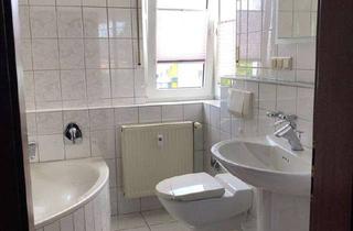 Wohnung mieten in Simmershäuser Str., 34246 Vellmar, Lebendig wohnen: 2,5-Zimmer-Dachgeschosswohnung in Vellmar