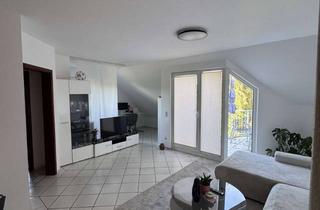 Wohnung mieten in Simmershäuser Str., 34246 Vellmar, Lebendig wohnen: 2,5-Zimmer-Dachgeschosswohnung in Vellmar