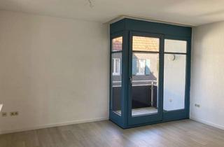 Wohnung mieten in Auguststraße 10, 32756 Detmold, Helle 2-Zimmer-Wohnung im OG mit Balkon in Detmold-City, Wohnberechtigungsschein erforderlich.