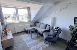 Wohnung mieten in 40591 Wersten, Charmante Dachgeschosswohnung in Düsseldorf Wersten