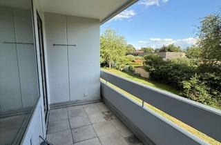 Wohnung mieten in Maistraße 33, 87437 Kempten, Modernisierte, Helle 2-Zimmer-Wohnung mit Balkon und optionaler Garage in Kempten-St. Mang