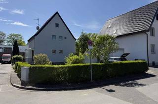 Einfamilienhaus kaufen in Korveyer Str., 40468 Unterrath, Freistehendes Einfamilienhaus mit Erweiterungsmöglichkeiten