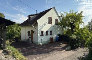 Einfamilienhaus kaufen in 53545 Linz, Freistehendes Einfamilienhaus mit Rhein- und Eifelblick, Garten und viel Platz