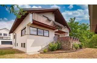 Einfamilienhaus kaufen in 74354 Besigheim, Raum für Leben und Träume! Großzügiges Einfamilienhaus mit Garten, Kamin und Garage