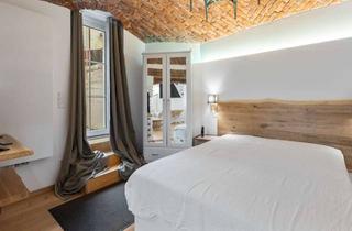 Immobilie mieten in Mettinghstrasse, 80634 Neuhausen-Nymphenburg, Short-Term Rental with Long-Term Option, Cozy Neuhausen 55 SQM Apartment with Large Terrace