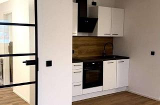 Wohnung kaufen in Lindenstrasse 34, 83395 Freilassing, Appartement in TOP Lage - neu renoviert