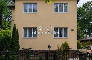 Haus kaufen in 12623 Berlin, Kein Neubauwürfel, kein 08/15, Berliner Altbau-Schätzchen m. 1010m² Grundstück s. Menschen m. Ideen