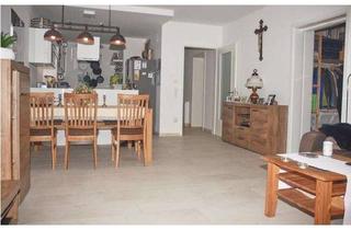 Wohnung mieten in Neustadt 441, 84028 Altstadt, Stadtwohnung mit Dachterrasse: 2,5-Zimmer-Domizil in Landshut