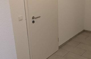 Wohnung mieten in Bremsheide 19, 58638 Iserlohn, Renovierte 2,5 Zimmer Wohnung mit Balkon und PKW Stellplatz