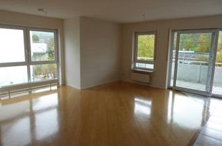 Wohnung mieten in Endersbacher Str. 76, 71384 Weinstadt, Helle 4-Zimmer-Wohnung mit großem Balkon in Süd-West-Lage