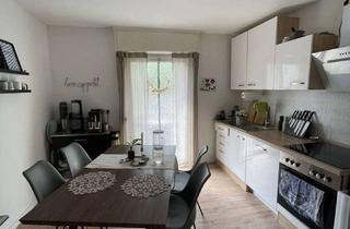 Wohnung mieten in Winzingerstraße, 67433 Neustadt, Lichtdurchflutete geräumige 2-Zimmer-Wohnung mit Balkon u. EBK im DG
