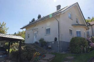 Einfamilienhaus kaufen in 32805 Horn-Bad Meinberg, Horn-Bad Meinberg - Haus zum Verkauf in ruhiger Lage von privat, gerne mit Mobiliar