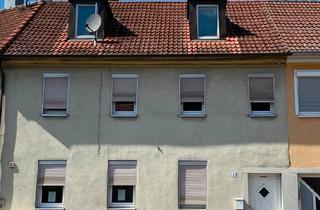Haus kaufen in 97631 Bad Königshofen, Bad Königshofen im Grabfeld - Wohnhaus mit Scheune und Innenhof
