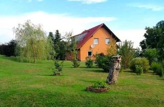 Haus kaufen in 07318 Saalfeld, Saalfeld/Saale - Schönes und geräumiges 1-2 Familienhaus mit großem Garten und super Wohnlage