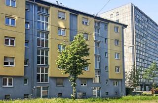 Wohnung kaufen in 76185 Mühlburg, Zentrale 2-Zimmer-Wohnung inklusive Tiefgaragenstellplatz