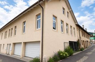 Wohnung kaufen in 67433 Neustadt, Modernisierte 3 - Zimmer Dachgeschosswohnung mit Garage in bester Innenstadtlage