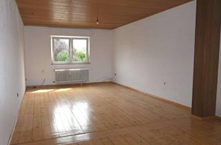 Wohnung kaufen in 59590 Geseke, Kauf günstiger als mieten! Wohnung (108 qm) + Ausbaupotential 42 qm. Mit Balkon und eigenem Eingang!