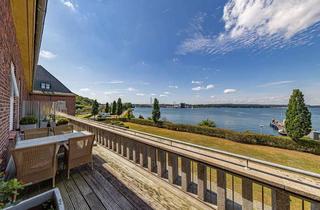 Wohnung kaufen in 24944 Mürwik, Exklusives Wohnen in erster Wasserlage – Traumwohnung mit Panoramablick über die Flensburger Förde