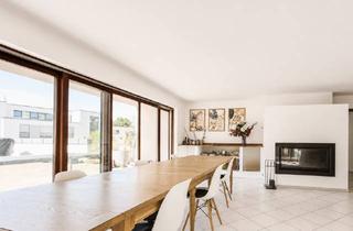 Wohnung kaufen in 71334 Waiblingen, Exklusive Maisonette-Wohnung mit privatem Dachpool und großzügiger Dachterrasse