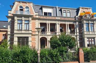 Wohnung kaufen in Schillerstraße, 06114 Paulusviertel, Schöne Altbauwohnung inkl PKW-Stellplatz im beliebten Paulusviertel