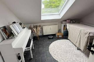 Wohnung mieten in 46487 Wesel, Helle Dachgeschosswohnung mit Dachterrasse Wesel