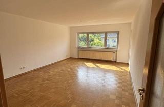 Wohnung mieten in 63110 Rodgau, Helle 3-Zimmer-Wohnung mit Balkon, Einbauküche und Garage