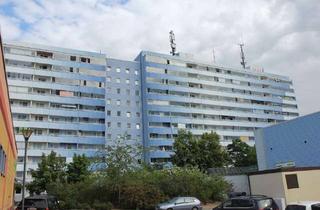 Wohnung mieten in Glückaufstr. 11, 02943 Weißwasser, 2 Raum-Wohnung mit Balkon und mit Fahrstuhl in Weißwasser/O.L.